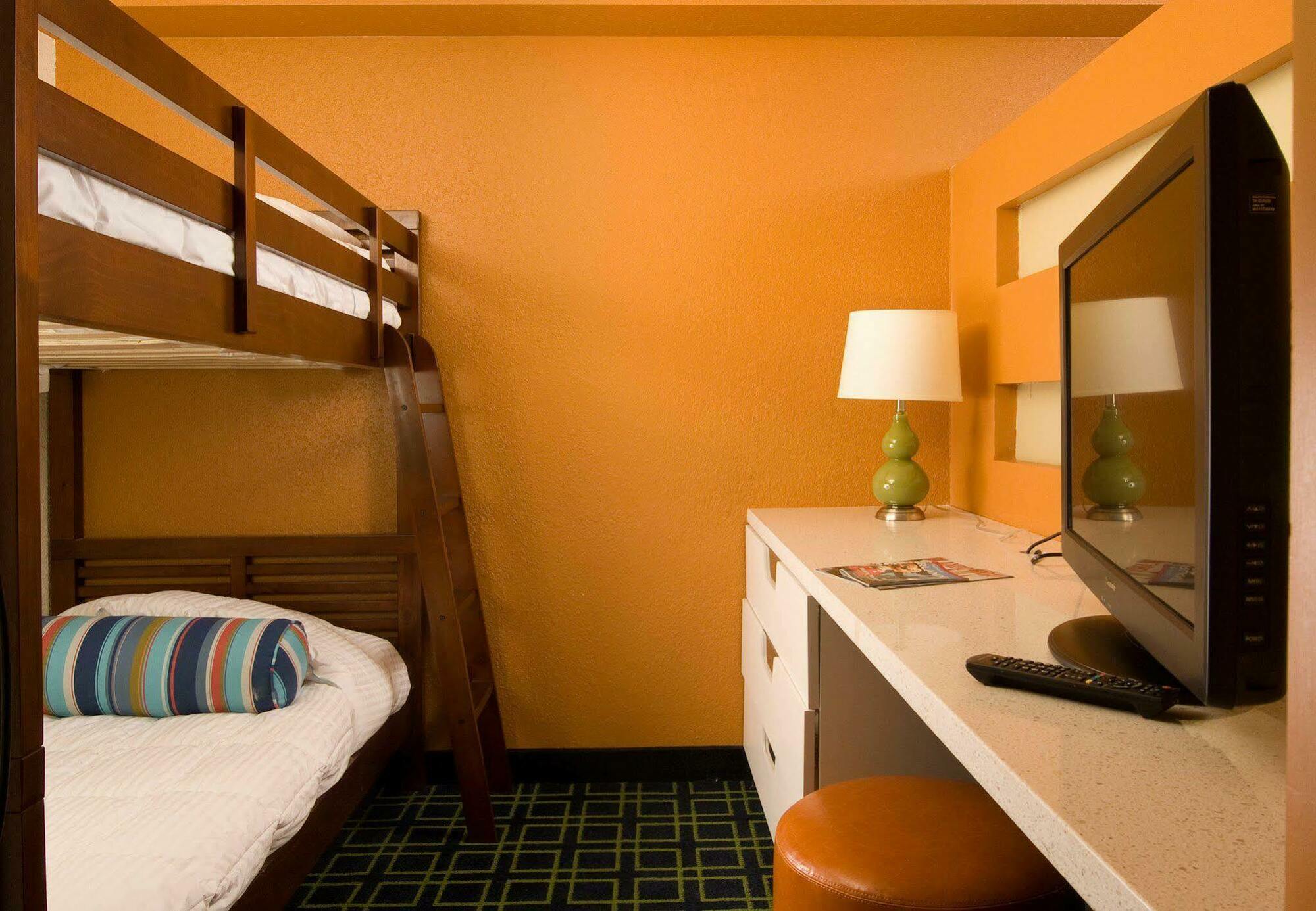 Fairfield Inn & Suites By Marriott Orlando Lake Buena Vista Kamer foto